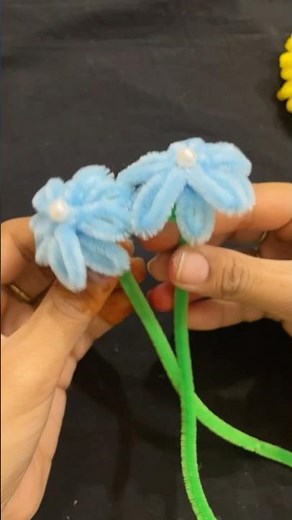 Easy Pipe Cleaner Flower Tutorial | DIY Flower Craft for Beginners 🌸🩵