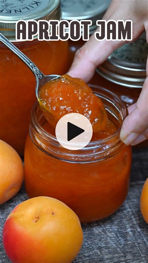 Learn how to make the perfect apricot jam at home — sweet, tangy, and bursting with fresh flavor in every jar! 🔥 Get the full recipe here: https://www.alphafoodie.com/apricot-jam-recipe/ | AlphaFoodie