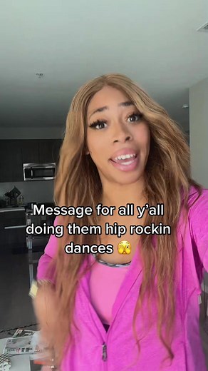 These tiktok dances aren’t for the weakkkk 🫣😂 #dancetrend #hiprock #jeresydance #hips #chiropractortiktok #rant