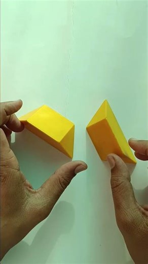 Puzzle : make pyramid using two pieces