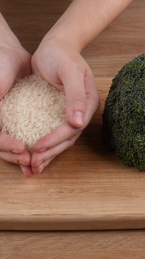 12K views · 145 reactions | I make this broccoli with rice on the weekends, and everyone loves i | Easy Recipe | Facebook