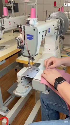 🛠️ #Watch This Machine Sew Thick Leather Perfectly!🔹