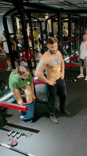 Coach to the Rescue 👕💪✨ | Crafty Panda