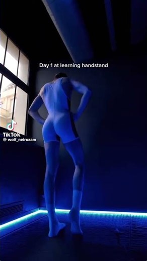 11/12/25 # body # flex # strength #liveworkout # youtube.com # Facebook # tiktoklive # Instagram