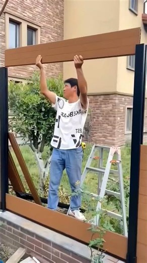 Durable Plastic Fence for Small Yards & Terraces! #GardenFence #OutdoorDIY #LowMaintenance