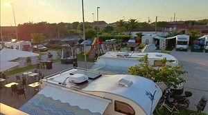 3.2K views · 33 reactions | 퐔퐧퐚 퐭퐚퐩퐩퐚 퐢퐝퐞퐚퐥퐞 퐚 퐌퐚퐫퐨퐭퐭퐚 퐧퐞퐥퐥퐞 퐌퐚퐫퐜퐡퐞...