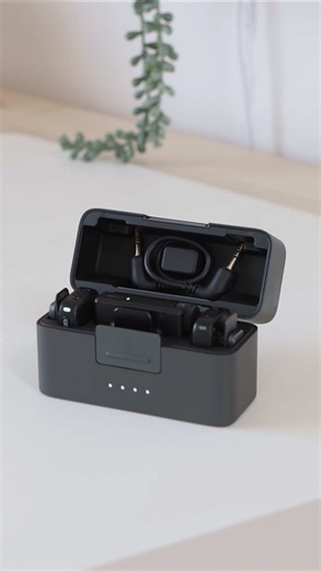 The @DJI Official Mic Mini might be my new favorite microphone for content creation! ✨ Small, lightweight & discreet (only 10g) 🔊 High-quality wireless audio 🔇 Built-in noise cancellation 📡 Stable transmission with strong anti-interference 🔋 Up to 48 hours of battery life with the charging case ⚡ Quick charge – 5 minutes for 1 hour of use 🎥 Easy setup for YouTube videos, reels & voiceovers 🎒 All-in-one charging case with receiver 2 transmitters You can also watch my latest YouTube video to