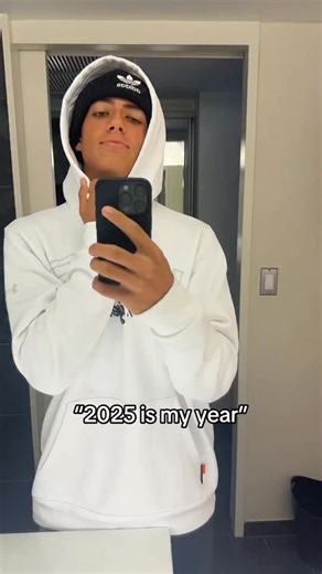 Matthew moore | What a year. | Instagram