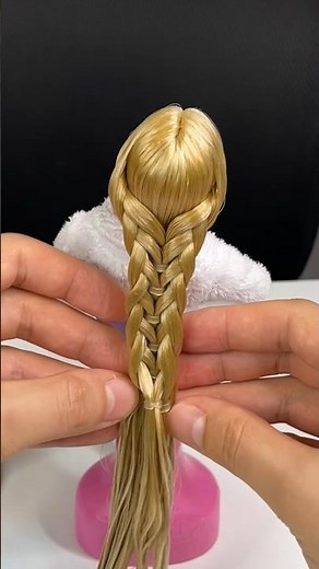 MERMAID TAIL BRAID on doll hair! #dolls #hairstyles #braids #barbie #dollhairstyles #barbiemakeover