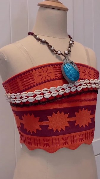 Inspiring Dress-Up as Moana for Brave Daughters