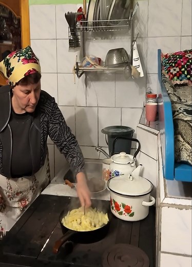 34K views · 1.1K reactions | Traditional Cooking – Hearty Meat Bone Stew, Homemade Cutlets & Stuffed Potatoes | Village Cooking | Facebook