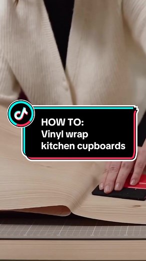 Here’s a quick tutorial on ~ HOW TO VINYL WRAP KITCHEN CUPBOARDS ~ 🌼 remove the door from the hinges and remove handles 🌼 clean and let it dry 🌼 cut the vinyl a few cm wider than the door 🌼 fold back a small piece of the backing paper and secure at the top of the door. Check for correct alignment 🌼 use a felt tip smoother and squeeze out all air to the edges while pulling the backing paper 🌼 cut the corners with scissors or a craft knife 🌼 wrap around the edges 🌼 cut off excess vinyl wit