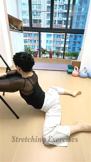stretching exercises | good morning yoga | gentle yoga for tight hips #yogastretch #motivation #yoga