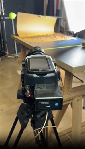 Coffee splash in slow motion at 1500fps that looks unreal