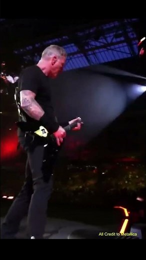 72 Seasons: Amsterdam, Netherlands ( 42923) #metallica #jameshetfield #kirkhammett #heavymetalsongs