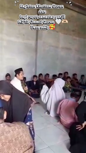 Kegiatan Khattam Quran dan bagi rapot semester ganjil MDTA Ummul Quran 🤍 Desa Sekip🤩 #fypシ゚viralシ
