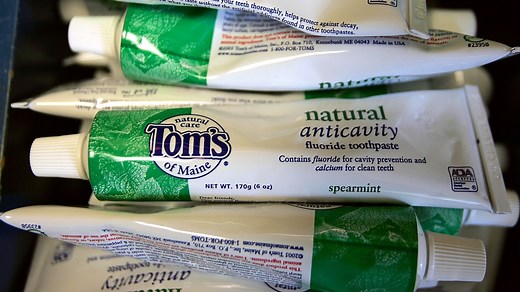 Tom's of Maine toothpaste made with bacteria-contaminated water, says FDA