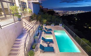 Luxury Home‪ | 日落大街半山腰上的时尚之家~1901 Sunset Plaza Dr, Los Angeles（洛杉矶 / 加州）