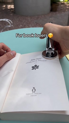 📖✨ Make every book truly yours. This personalized book stamp adds a touch of magic (and ownership) to your collection — whether you’re building your dream library, gifting a fellow reader, or just tired of people “borrowing” your books forever. 😉 Stamped with love, sealed with story. 💌 Because your bookshelf deserves your name on it. #BookStamp #PersonalizedBookStamp #BookishGift #LibraryGoals #BookLoversClub #BookishVibes #CozyReaderVibes #BookwormLife #BookishEssentials #BookTokMadeMeBuyIt 