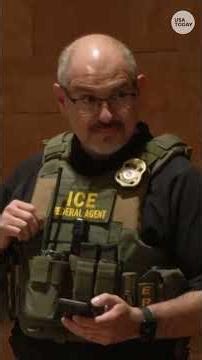 ICE 'in the way,' TSA officers say, as airport chaos grows