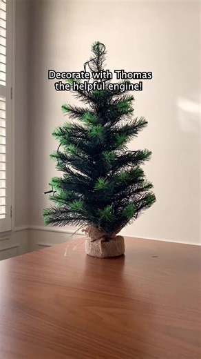 Celebrate the season with Thomas & Friends as holiday magic comes to life—filled with teamwork, friendship, and joyful adventures on the tracks. #ThomasAndFriends #AllEnginesGo!