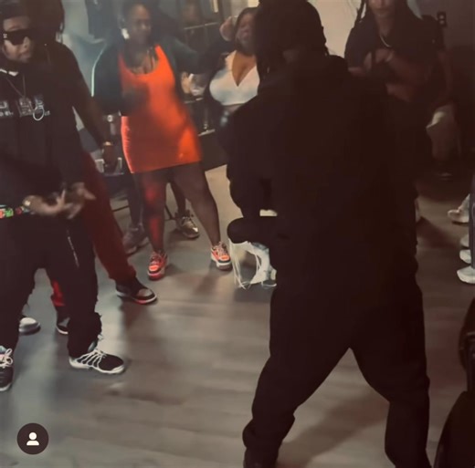 @civo.nnee This Footage is 🔥🔥🔥🔥 New Video OTW Filmed by @snipervisionfilmzz appreciate everyone who came to me and @jazzaleas Birthday Bash /Video shoot Major Love @wet_water_reign @amthingtwo @official_remonared @muzik_mami @pastuhlyrikal @vonthedon804 @__ohboi__ @hustle_hard804va @tee_cash804 @itshustlehardmusiqgroup @hustletalkradio @highlight | Beezy Beez