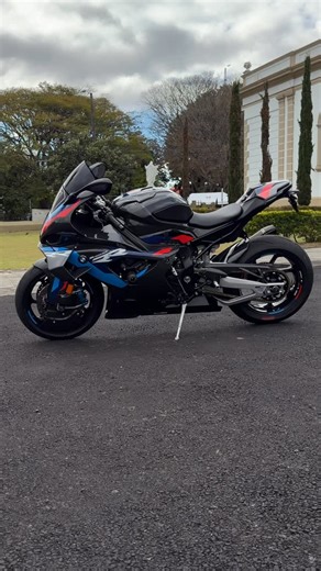 Cano on Instagram: "#m1000 #m1000rr #bmw #s1000rr"