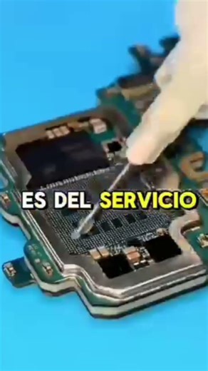 Técnico en Reparación de Celulares
