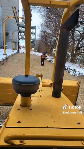 Transforming Challenges into Wins at Midwest Rail