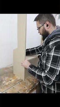 DIY Adorable Hanging Bookshelf