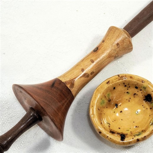 Tibetan Support Spindle With an Oaken Shaft and Caribbean Rosewood. Patagonian Rosewood & Spalted Worm Bitten Persimmon Whorl 36g - Etsy Canada