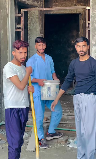 Jithy ustad nusrat nai uthy asi km nai krna😎#funnyvideo #funny #tiktok #trendingvideo #threeidiotsvlogs #tik_tok #2025 #viral #happynewyear #funnytiktokvideo #newtrending #growmyaccount #😂😂😂😂😂