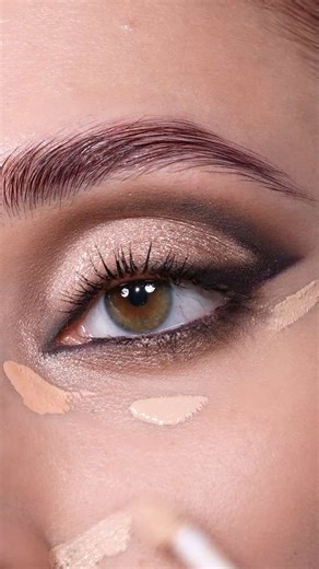 CLASSIC CUT CREASE GLAM EYE ft. MY MINI DREAM EYESHADOW PALETTE 💭✨ See below for all products used!!! #makeupbyndproteam Makeup Details: Base: HY-GLAM CORRECTOR (C1) HY-GLAM CONCEALER (N1) Eyes: MACRO TECH EYE CRAYON (Burgundy) - frame, wing, cut crease, waterline MY MINI DREAM EYESHADOW PALETTE Loyalty - upper lower lash line, crease Nurture - transition, inner corner Balance - blend crease Passionate - eyelid Devotion - outer third, lower lash line