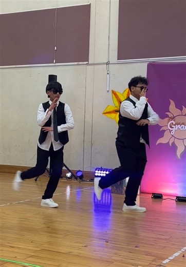 Mash-up Dance Performance 2025: Explore Viral Trends