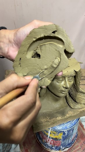 @deepak_sculpture_artist on Instagram: "Clay Sculpture Molding Process 😱 // firing process face #reels #viral #instagram #diy #instagood . . #music #insta #india #inspirational #instamood #motivation #motivational #trend #popular #sculpture #clay #handmade"