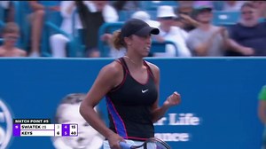 Madison's MOMENT ⭐️ 2019 champion 🇺🇸 Madison Keys records her first-ever victory over a World No.1, taking out Swiatek, 6-3, 6-4 at the Western & Southern Open! | WTA