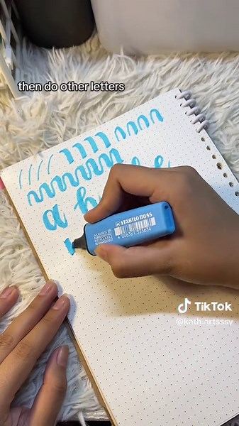 Easy Calligraphy Tips Using Stabilo Highlighter