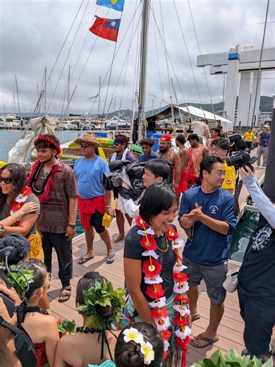 「父に続き私も」天体目印に風を読み航海 パラオの伝統カヌーが沖縄入り 与那原マリーナで歓迎式典【動画あり】