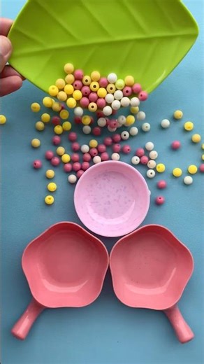 green leaf and blue background mixing #colors #colorful #satisfying #relaxing