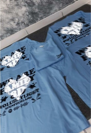 Kaos Kelas Aesthetic dengan Warna Sky Blue