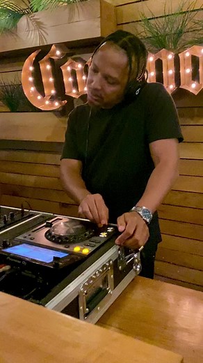 Track ID: DJ Stokie & Loxion Deep - Soke S’bone (Feat. Sir Trill, Nobantu Vilakazi & Murumba Pitch) x DJ Tucks & K.O.B SA - Wami Lo (Feat. Cool Easy) 🥹🔥❤️🙆🏿‍♂️ Smooth transition!!! | DJ Tucks