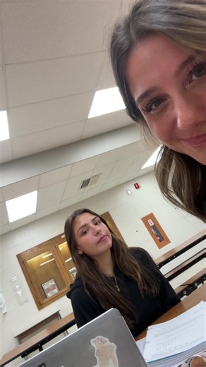 awesomegirls10 (@awesomegirls10)’s videos with original sound - soundeffectpack