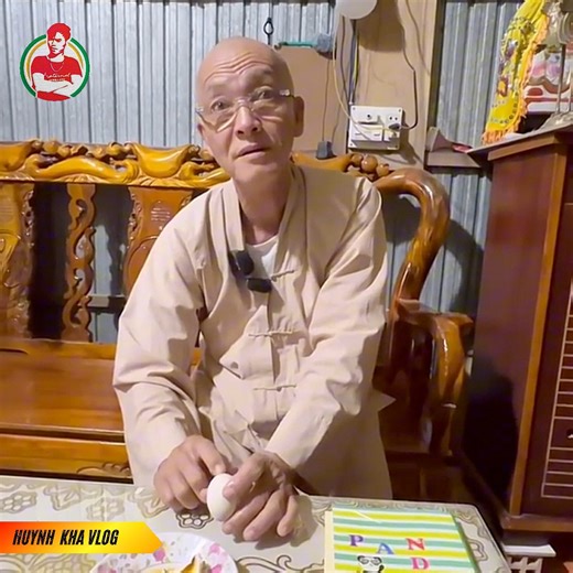 16M views · 122K reactions | Vạch trần sự thật về những Ông thầy lừa gạt. --- Nguồn: Huynh Kha Vlog Bản quyền được bảo vệ và quản lý bởi MCV Network #MCV #MCVNetwork #MCNYoutube #MCVMedia #Netbiz #NetLove #TVShowHay #onhavanvui #lacquanvuotdich #NWT #HuynhKhaVlog #HKV | Huynh Kha Vlog | Facebook