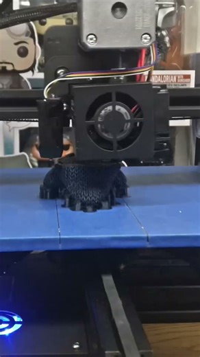 Printed another dolphin to test this #flashforge burnt titanium