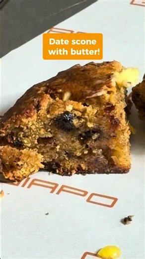 Fresh baked date scones with butter❤️