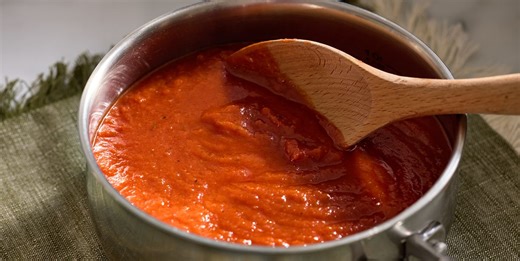 I Swear By These Foolproof Hacks To Thicken A Sad, Runny Sauce