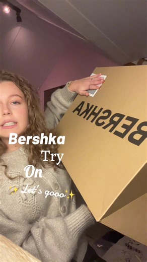 Explore the Latest Fashion Trends with Bershka Try-On