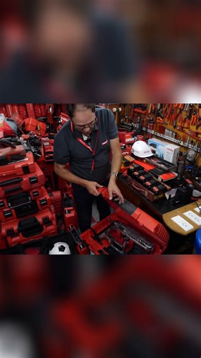 Christophe n’a pas fini de vous surprendre 👀🔧 Son BX 3 de collection fait retomber les passionnés en enfance !