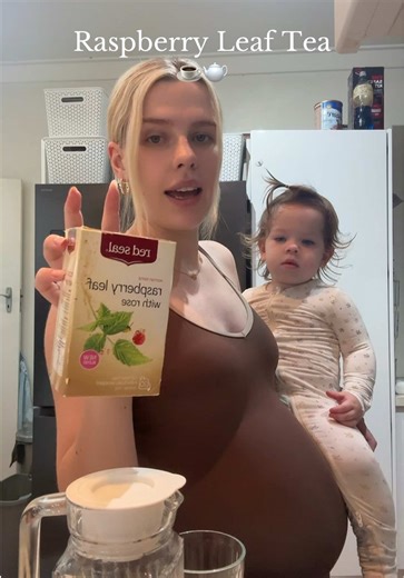 The best raspberry leaf tea you’ll try thank me later 🫶🏼🫢 #nesting #pregnancyjourney #3rdtrimester #motherhood #parenthood #raspberryleaftea #induction #pregnant