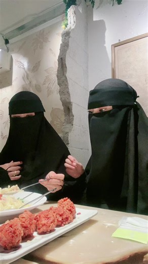 Maya Adriana: Unveiling the Truth Behind the Viral Purdah Incident